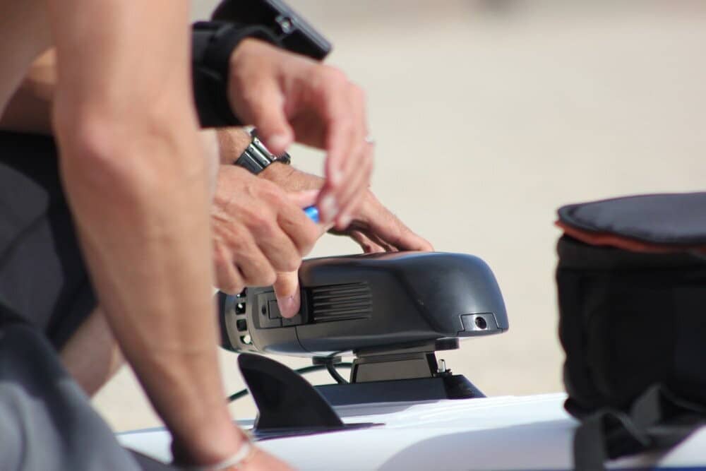 Propulsor eléctrico portátil eSea Pro